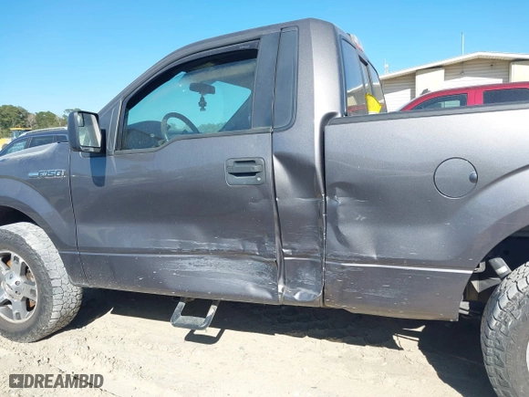 2014 Ford F-150 XL with VIN 1FTMF1CM3EFC57890, listed as a IAAI auction lot 41908369 with 228,743 mi miles. Bid and sale history available at carsss.com. Image 6.