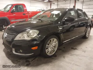 2011 Suzuki Kizashi SLS Sport with VIN JS2RF9A86B6110930, listed as a IAAI auction lot 40623503 with 187,414 mi miles. Bid and sale history available at carsss.com. Image 19.