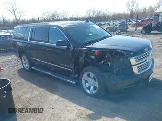 2018 Chevrolet Suburban LT z VIN 1GNSKHKC4JR172285, wystawiony jako IAAI lot #41968192 z przebiegiem 112 143 mil mil oraz . Historia ofert i sprzedaży dostępna na DreamBid. Obrazek 1.