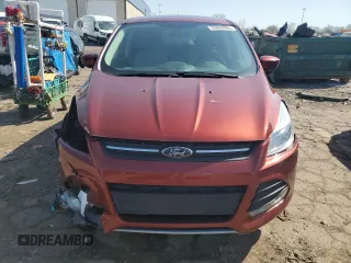 2014 Ford Escape SE with VIN 1FMCU0G96EUB27157, listed as a Copart auction lot 53883085 with 149,262 mi miles and Clean Title. Bid and sale history available at carsss.com. Image 5.