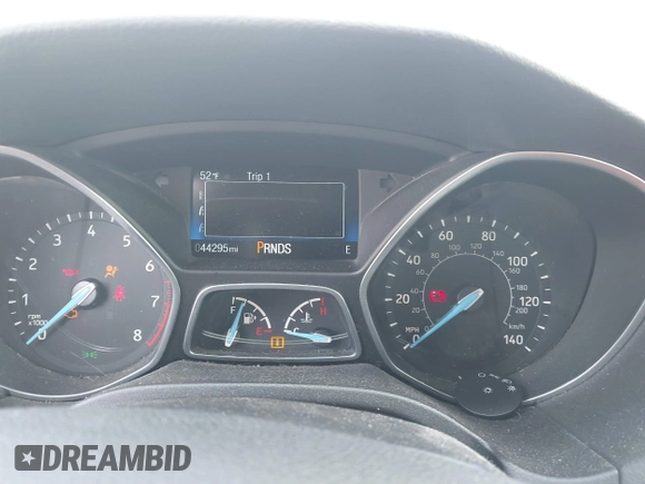 2018 Ford Focus SE with VIN 1FADP3FE0JL282325, listed as a IAAI auction lot 41635979 with 44,295 mi miles. Bid and sale history available at carsss.com. Image 7.