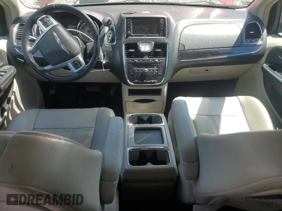 2013 Chrysler Town & Country Touring with VIN 2C4RC1BG1DR805130, listed as a Copart auction lot 54733055 with 183,786 mi miles and Clean Title. Bid and sale history available at carsss.com. Image 8.