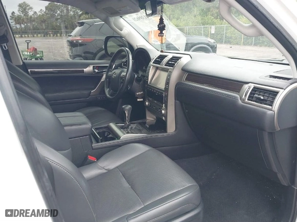 2016 Lexus GX 460 with VIN JTJBM7FX1G5123746, listed as a IAAI auction lot 41389628 with NaN miles. Bid and sale history available at carsss.com. Image 5.
