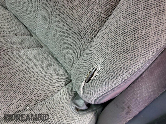 2017 Chevrolet Express Cargo с VIN 1GCWGAFF0H1275199, выставлен на аукционе IAAI как лот 42621702 с пробегом 171 974 миль миль и . История ставок и продаж доступна на DreamBid. Изображение 21.