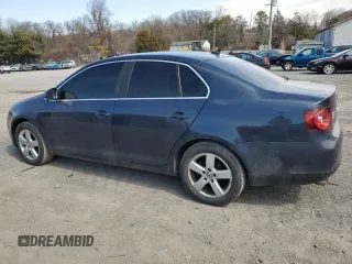 2008 Volkswagen Jetta SE with VIN 3VWRZ71K48M191675, listed as a Copart auction lot 47359465 with 185,741 mi miles and Salvage title. Bid and sale history available at DreamBid. Image 2.
