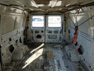 2008 Ford Econoline Cargo Commercial z VIN 1FTNE24L78DB05730, wystawiony jako Copart lot #41569145 z przebiegiem 500 687 mil mil oraz Nie do naprawy. Historia ofert i sprzedaży dostępna na DreamBid. Obrazek 10.