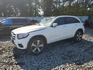 2019 Mercedes-Benz GLC 300 with VIN WDC0G4KB2K1000171, listed as a Copart auction lot 61604135 with Not provided miles and Salvage title. Bid and sale history available at DreamBid. Image 1.