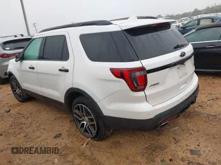 2016 Ford Explorer Sport z VIN 1FM5K8GT8GGB93347, wystawiony jako IAAI lot #41924898 z przebiegiem 172 364 mil mil oraz . Historia ofert i sprzedaży dostępna na DreamBid. Obrazek 3.
