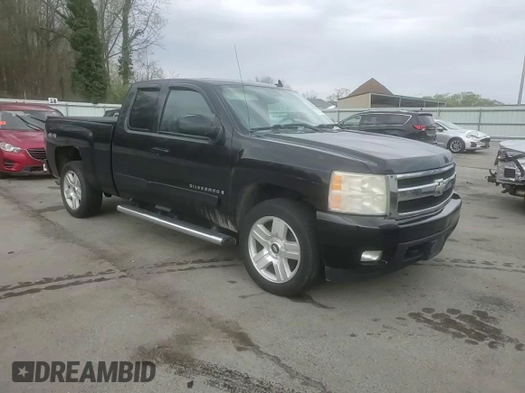 2008 Chevrolet Silverado 1500 LTZ with VIN 2GCEK19J981240990, listed as a Copart auction lot 53208325 with 194,451 mi miles and Salvage Title. Bid and sale history available at DreamBid. Image 11.