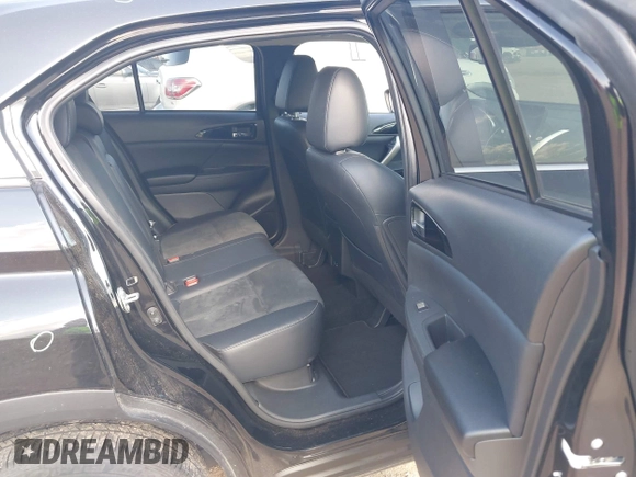 2024 Mitsubishi Eclipse Cross SE z VIN JA4ATWAAXRZ063910, wystawiony jako IAAI lot #42702986 z przebiegiem 30 998 mil mil oraz . Historia ofert i sprzedaży dostępna na DreamBid. Obrazek 8.