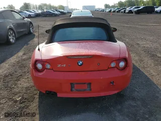 2005 BMW Z4 2.5i with VIN 4USBT33515LR70061, listed as a Copart auction lot 68570904 with 0 mi miles and Non Repairable. Bid and sale history available at carsss.com. Image 6.