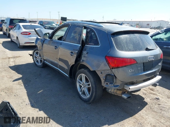 2014 Audi Q5 Premium Plus with VIN WA1LFAFPXEA013601, listed as a IAAI auction lot 41920890 with 1 mi miles. Bid and sale history available at carsss.com. Image 3.