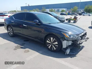 2021 Nissan Altima SV with VIN 1N4BL4DV7MN326681, listed as a IAAI auction lot 42394402 with 94,775 mi miles and . Bid and sale history available at DreamBid. Image 1.