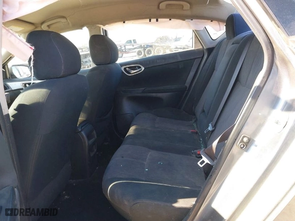 2015 Nissan Sentra SV with VIN 3N1AB7AP1FL673641, listed as a IAAI auction lot 41704226 with NaN miles. Bid and sale history available at carsss.com. Image 8.