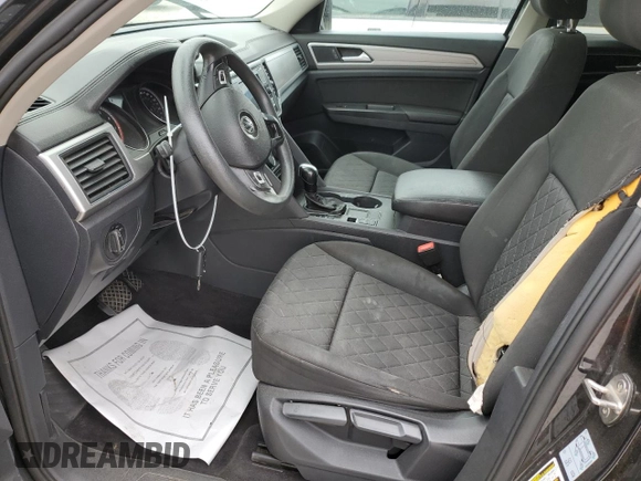 2018 Volkswagen Atlas S with VIN 1V2AP2CA4JC519759, listed as a Copart auction lot 49865655 with 135,124 mi miles and Clean title. Bid and sale history available at DreamBid. Image 7.
