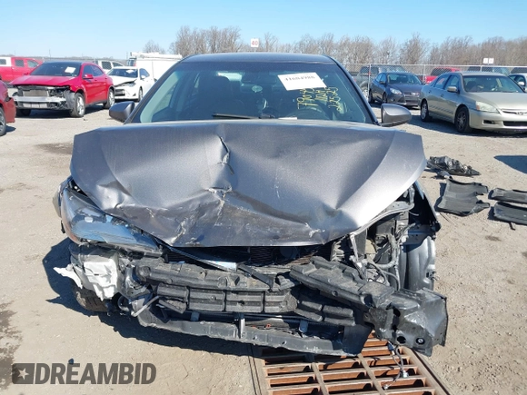 2017 Toyota Camry XLE z VIN 4T1BF1FK3HU424732, wystawiony jako IAAI lot #41684988 z przebiegiem 142 245 mil mil oraz . Historia ofert i sprzedaży dostępna na DreamBid. Obrazek 12.