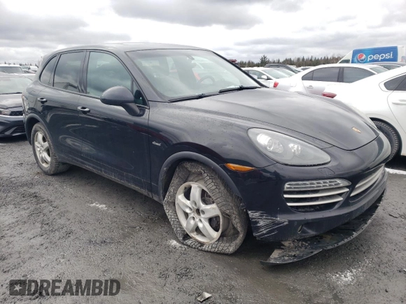 2014 Porsche Cayenne Diesel z VIN WP1AF2A23ELA48207, wystawiony jako Copart lot #49730285 z przebiegiem 284 227 mil mil oraz Szkoda całkowita • Salvage title. Historia ofert i sprzedaży dostępna na DreamBid. Obrazek 4.