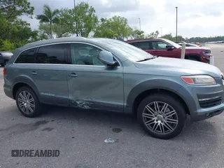 2007 Audi Q7 Premium with VIN WA1BY74LX7D068219, listed as a IAAI auction lot 41829548 with 125,071 mi miles and . Bid and sale history available at DreamBid. Image 6.