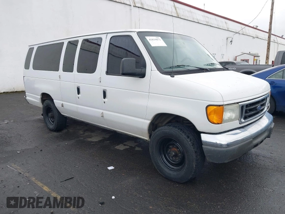 2006 Ford Econoline Passenger XL with VIN 1FBSS31L56DA35393, listed as a IAAI auction lot 41819071 with 175,478 mi miles and . Bid and sale history available at carsss.com. Image 1.