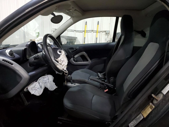 2012 Smart fortwo Pure with VIN WMEEJ3BA3CK570191, listed as a Copart auction lot 43576165 with NaN miles and Salvage Title. Bid and sale history available at carsss.com. Image 7.