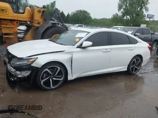 2019 Honda Accord Sport z VIN 1HGCV2F38KA034651, wystawiony jako IAAI lot #42159337 z przebiegiem 112 245 mil mil oraz . Historia ofert i sprzedaży dostępna na DreamBid. Obrazek 15.