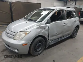 2004 Scion xA z VIN JTKKT624840052476, wystawiony jako IAAI lot #41785953 z przebiegiem Nie podano mil oraz . Historia ofert i sprzedaży dostępna na DreamBid. Obrazek 2.