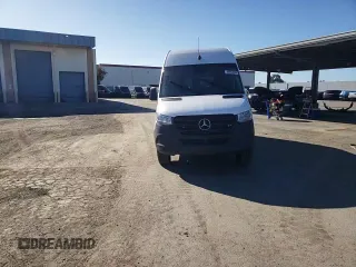 2021 Mercedes-Benz Sprinter Cargo with VIN W1W70BGY3MT072289, listed as a Copart auction lot 46983835 with 17,800 mi miles and Salvage Title. Bid and sale history available at carsss.com. Image 12.