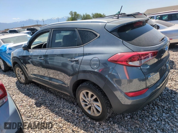 2016 Hyundai Tucson SE z VIN KM8J3CA40GU090117, wystawiony jako Copart lot #58821765 z przebiegiem 126 687 mil mil oraz Czysty tytuł • Clean title. Historia ofert i sprzedaży dostępna na DreamBid. Obrazek 2.