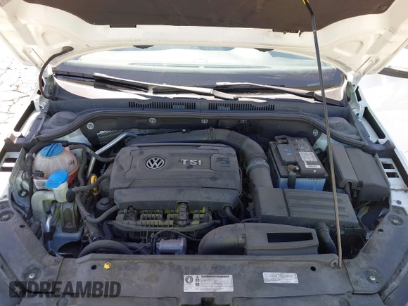2017 Volkswagen Jetta SEL with VIN 3VWL17AJ6HM392417, listed as a IAAI auction lot 42684427 with 61,224 mi miles and . Bid and sale history available at DreamBid. Image 10.