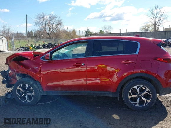 2022 Kia Sportage LX with VIN KNDPMCAC9N7010389, listed as a IAAI auction lot 42062688 with 11,666 mi miles. Bid and sale history available at carsss.com. Image 14.