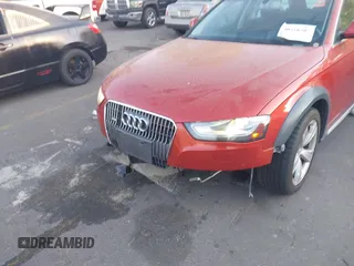 2014 Audi allroad Premium Plus with VIN WA1UFAFL1EA069928, listed as a IAAI auction lot 40558283 with 138,316 mi miles. Bid and sale history available at carsss.com. Image 6.