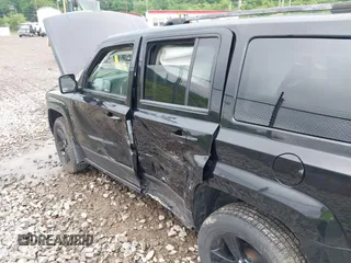 2016 Jeep Patriot Sport с VIN 1C4NJRBB9GD804368, выставлен на аукционе IAAI как лот 42297195 с пробегом 147 562 миль миль и . История ставок и продаж доступна на DreamBid. Изображение 6.