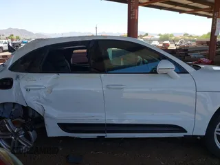 2024 Porsche Macan with VIN WP1AA2A55RLB16232, listed as a IAAI auction lot 42617348 with Not provided miles and . Bid and sale history available at DreamBid. Image 13.