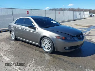 2007 Acura TL with VIN 19UUA66287A018262, listed as a IAAI auction lot 41867846 with 241,543 mi miles. Bid and sale history available at carsss.com. Image 1.
