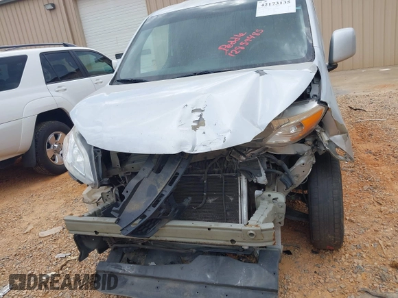 2015 Nissan NV200 SV with VIN 3N6CM0KNXFK706756, listed as a IAAI auction lot 42173135 with 246,868 mi miles. Bid and sale history available at carsss.com. Image 12.