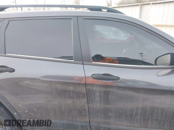 2017 Jeep Cherokee Sport with VIN 1C4PJMAB1HW651312, listed as a IAAI auction lot 41372908 with 51,105 mi miles. Bid and sale history available at carsss.com. Image 13.