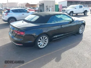 2018 Audi A5 Cabriolet Premium Plus z VIN WAUYNGF54JN008779, wystawiony jako IAAI lot #40763875 z przebiegiem 53 346 mil mil oraz . Historia ofert i sprzedaży dostępna na DreamBid. Obrazek 4.