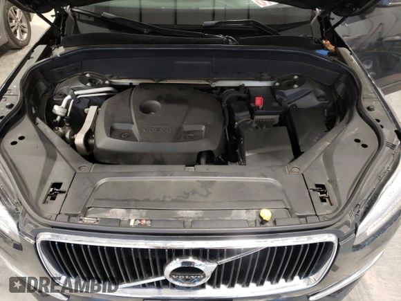 2016 Volvo XC90 T6 Momentum with VIN YV4A22PK3G1071809, listed as a Copart auction lot 68941802 with 89,566 mi miles. Bid and sale history available at carsss.com. Image 12.