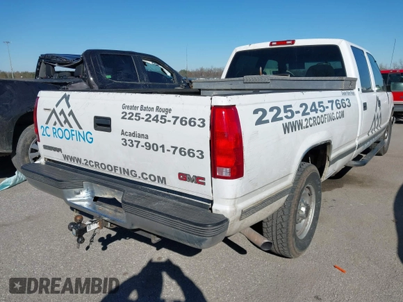 1999 GMC Sierra 3500 z VIN 1GTGC33R4XF094778, wystawiony jako IAAI lot #41229630 z przebiegiem 199 345 mil mil oraz . Historia ofert i sprzedaży dostępna na DreamBid. Obrazek 4.