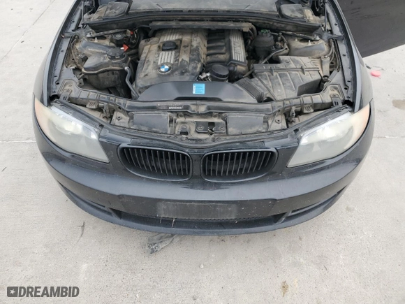 2010 BMW 1 Series 128i with VIN WBAUL7C59AVJ77852, listed as a Copart auction lot 88792815 with 163,488 mi miles and Salvage Title. Bid and sale history available at carsss.com. Image 11.