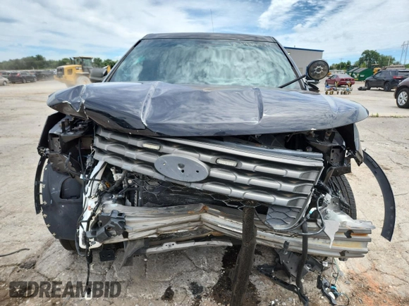 2017 Ford Police Interceptor Utility с VIN 1FM5K8AR6HGA63727, выставлен на аукционе Copart как лот 63182595 с пробегом 114 428 миль миль и Списание • Salvage title. История ставок и продаж доступна на DreamBid. Изображение 5.