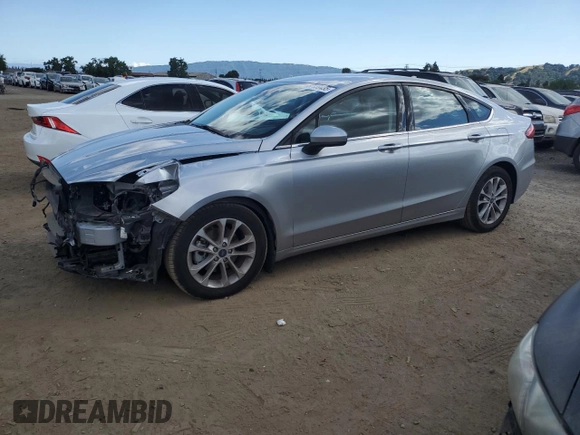 2020 Ford Fusion SE with VIN 3FA6P0HD6LR199675, listed as a Copart auction lot 57139435 with 38,099 mi miles and Salvage title. Bid and sale history available at DreamBid. Image 1.