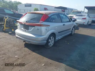2001 Ford Focus ZX3 with VIN 3FAFP313X1R117916, listed as a IAAI auction lot 42123596 with 88,599 mi miles and . Bid and sale history available at DreamBid. Image 4.