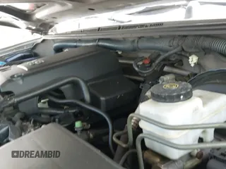 2005 Nissan Pathfinder SE с VIN 5N1AR18W65C742428, выставлен на аукционе IAAI как лот 42251170 с пробегом 135 953 миль миль и . История ставок и продаж доступна на DreamBid. Изображение 13.