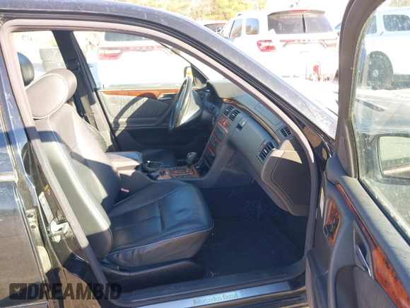2002 Mercedes-Benz E 320 with VIN WDBJF70J22B447519, listed as a IAAI auction lot 41454868 with 133,252 mi miles and . Bid and sale history available at DreamBid. Image 5.