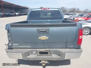 2010 Chevrolet Silverado 1500 LT with VIN 3GCRCSE07AG256393, listed as a IAAI auction lot 41735987 with 157,543 mi miles. Bid and sale history available at carsss.com. Image 16.