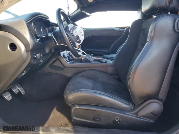 2018 Dodge Challenger R/T with VIN 2C3CDZBT8JH305633, listed as a Copart auction lot 88558595 with 41,099 mi miles and Salvage Title. Bid and sale history available at carsss.com. Image 7.