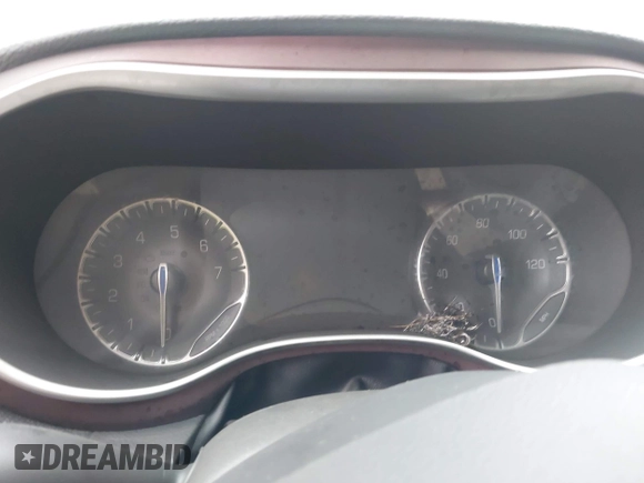 2020 Chrysler Pacifica Limited with VIN 2C4RC1GG2LR125406, listed as a IAAI auction lot 42452390 with 85,100 mi miles and . Bid and sale history available at DreamBid. Image 7.