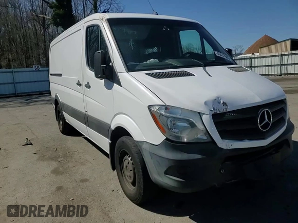 2016 Mercedes-Benz Sprinter Cargo with VIN WD3PE7DD2GP322396, listed as a Copart auction lot 49437965 with 189,127 mi miles and Salvage Title. Bid and sale history available at carsss.com. Image 12.