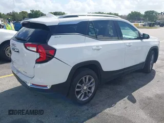 2024 GMC Terrain SLT with VIN 3GKALVEG2RL279907, listed as a IAAI auction lot 41951454 with 22,325 mi miles. Bid and sale history available at carsss.com. Image 4.